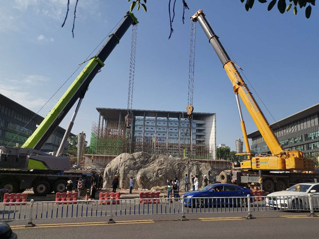 兴化风景石吊装搬运