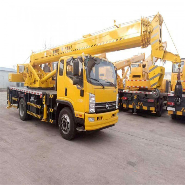 兴化附近12吨吊车出租电话