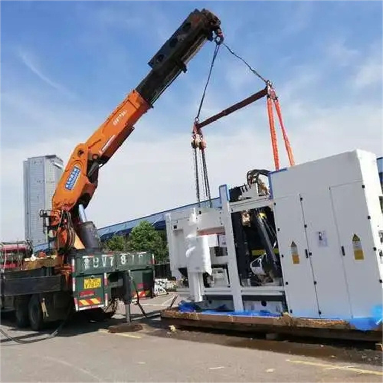 兴化附近小吊车联系方式|8-16吨|本地及时服务